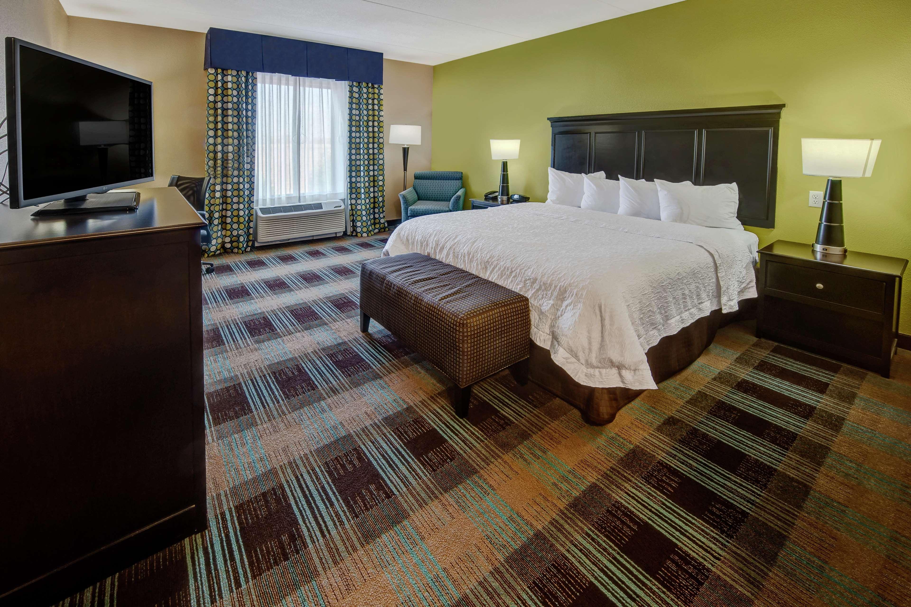Hampton Inn & Suites Κλάρκσβιλ Εξωτερικό φωτογραφία