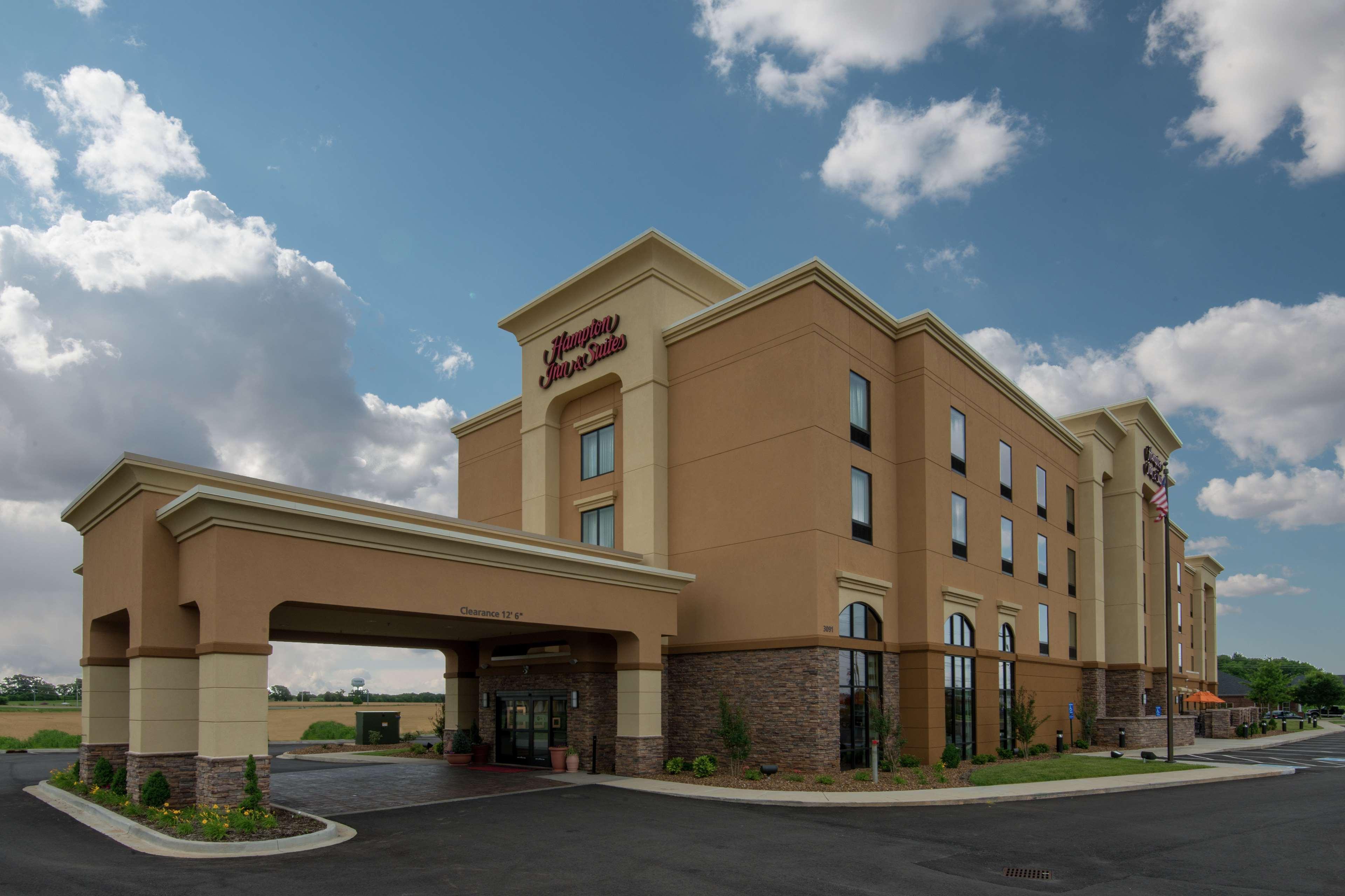 Hampton Inn & Suites Κλάρκσβιλ Εξωτερικό φωτογραφία