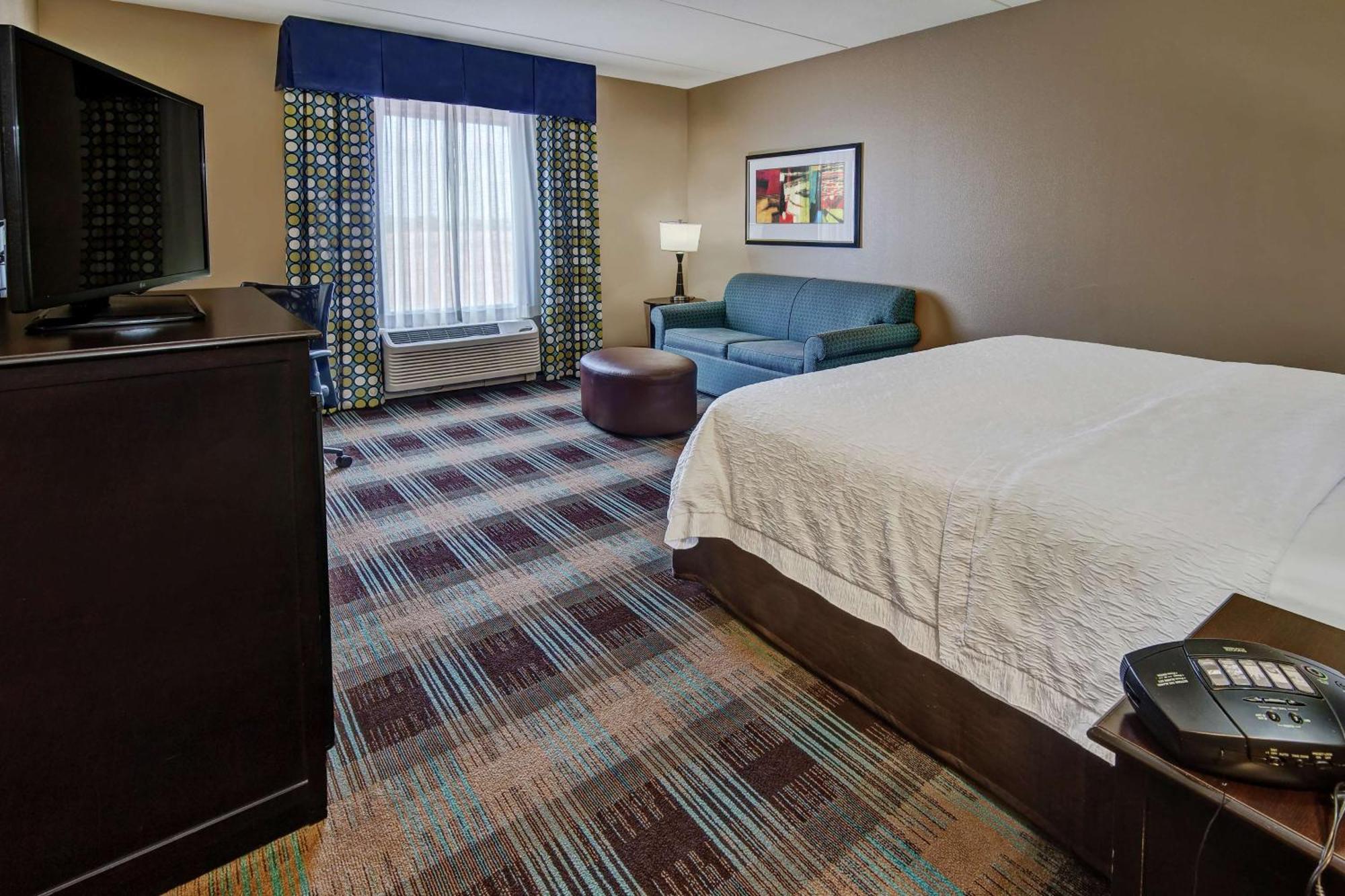 Hampton Inn & Suites Κλάρκσβιλ Εξωτερικό φωτογραφία